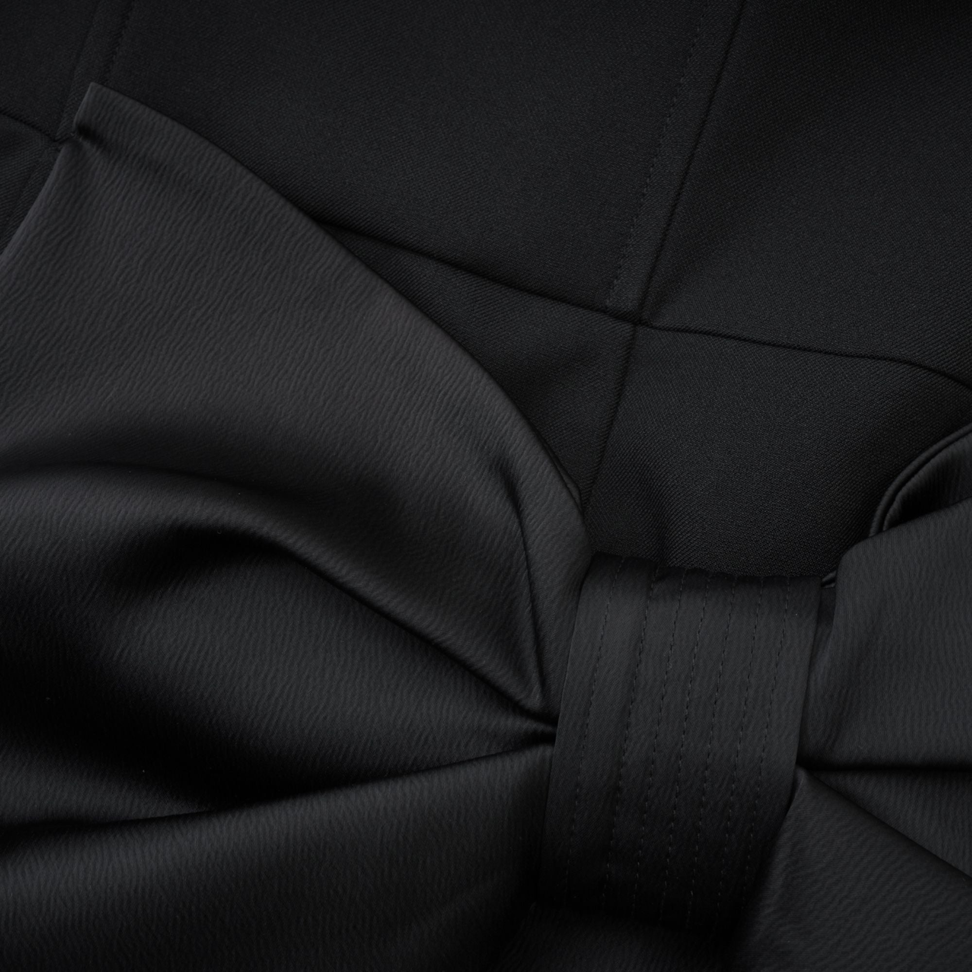 Lanetta Bowknot Asymmetrical Dress in Black