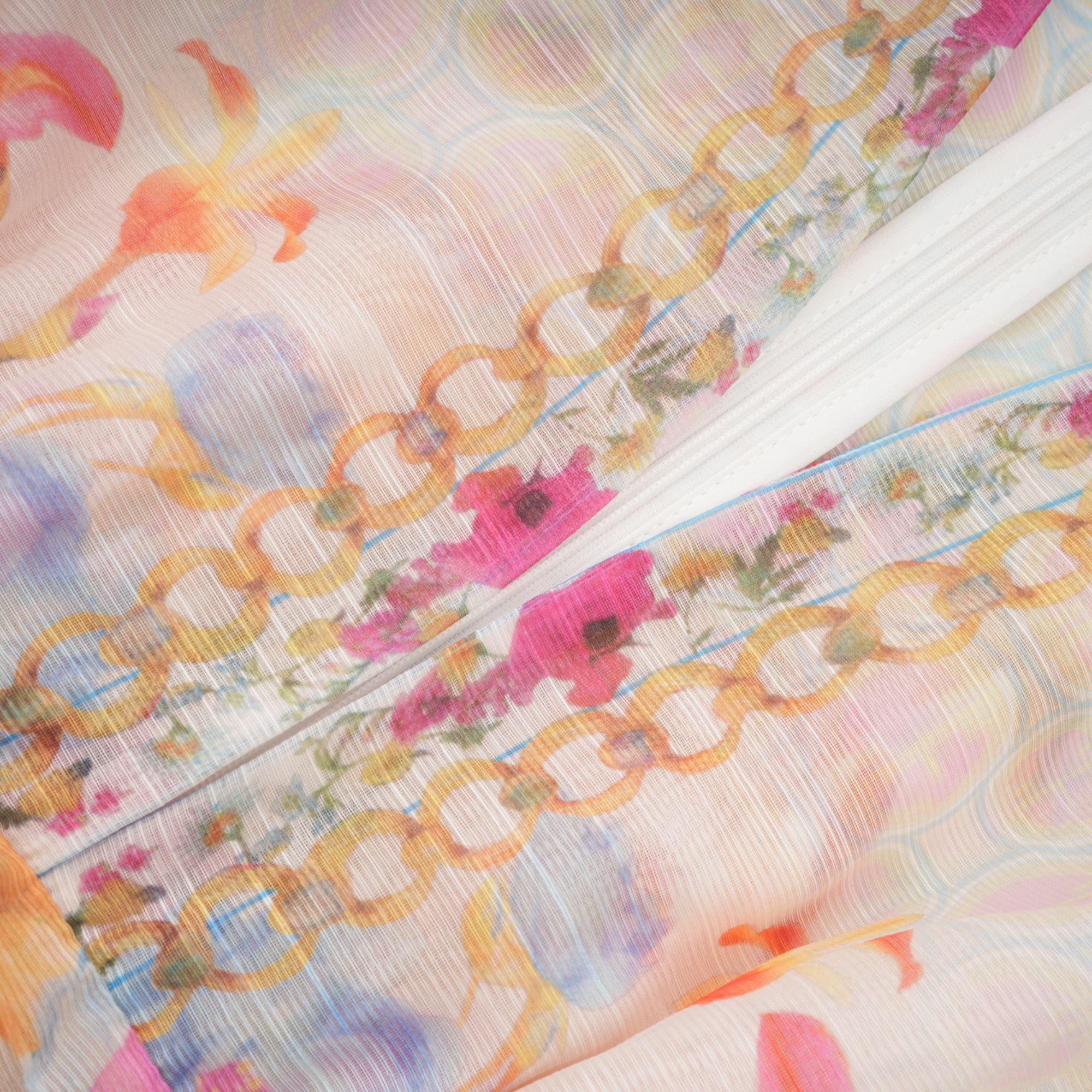 Floral V-neck mini dress with voluminous long sleeves